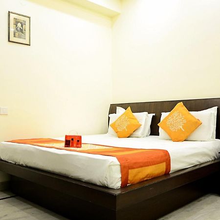 Centra Inn New Delhi Exteriör bild