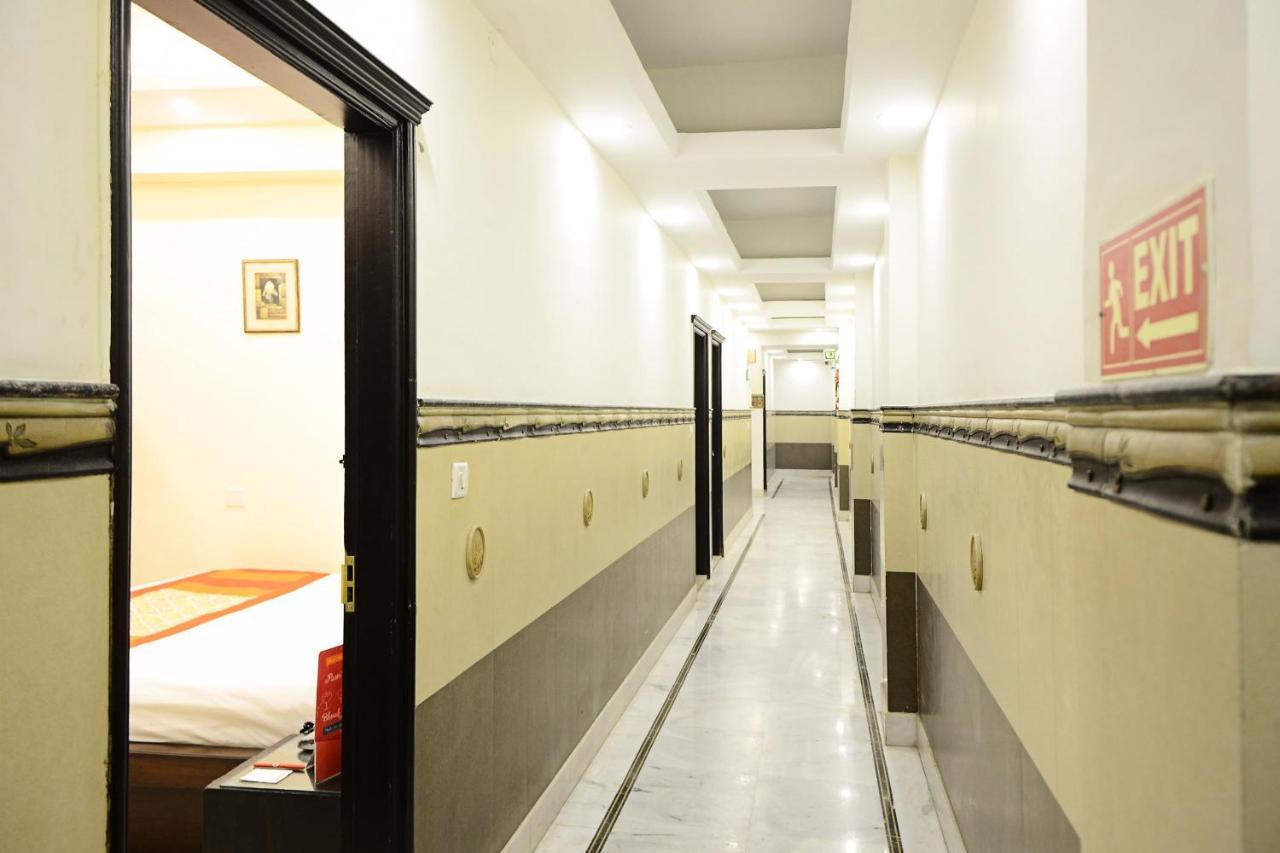Centra Inn New Delhi Exteriör bild